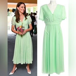 NWT Self-Portrait Pleated Chiffon Midi Dress in Mint Green ASO Kate Middleton